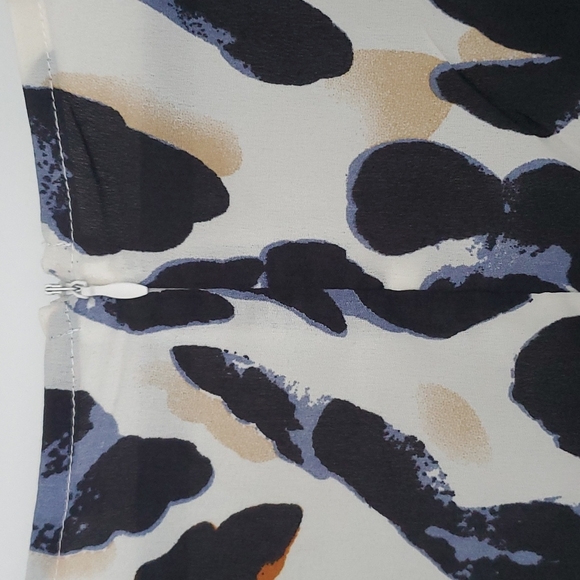 Printed mini dress - Picture 4 of 5